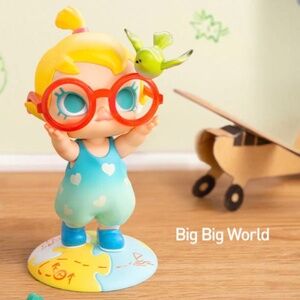 AUTHENTIC POP MART BABY MOLLY BIG BIG WORLS FIGURE